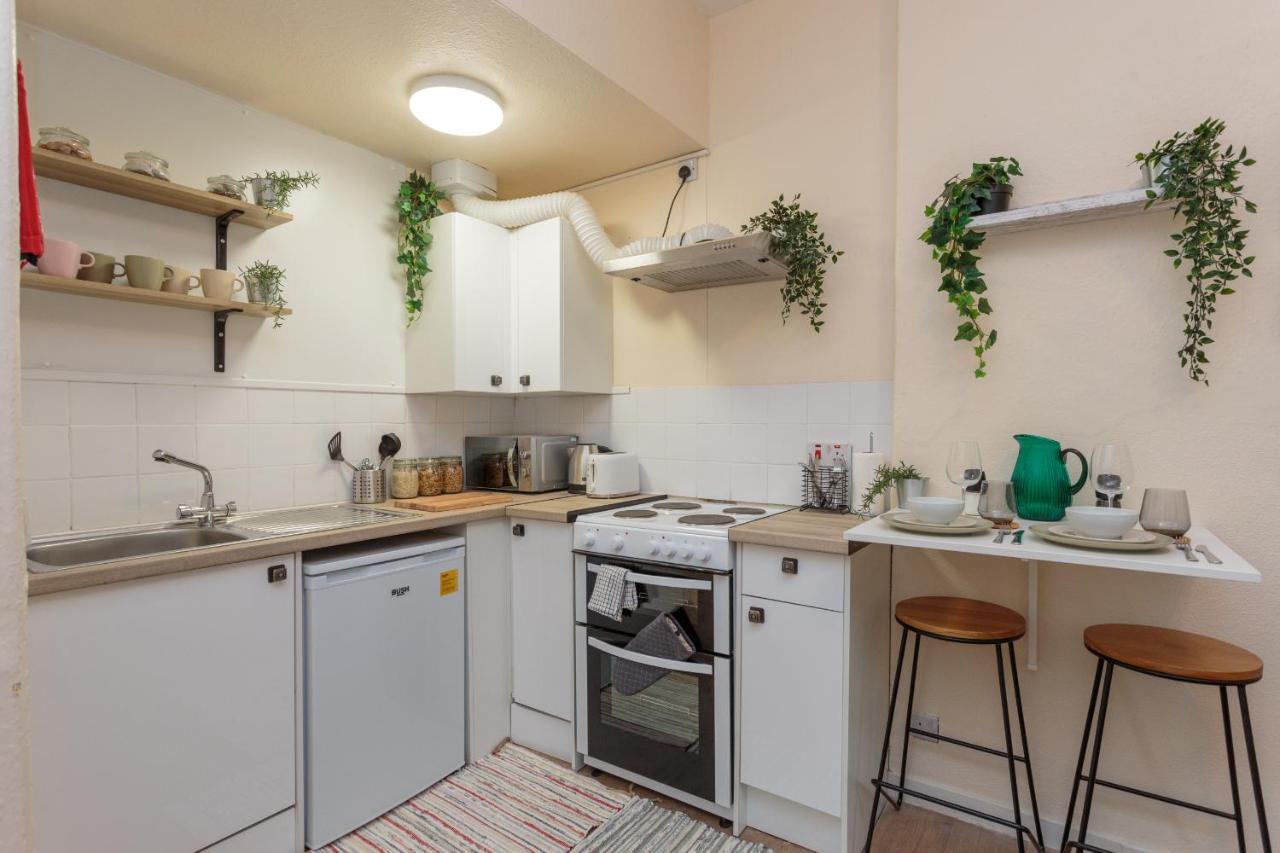 Cozy 1B Groundfloor - 8 Minute From City Centre Edinburgh Buitenkant foto